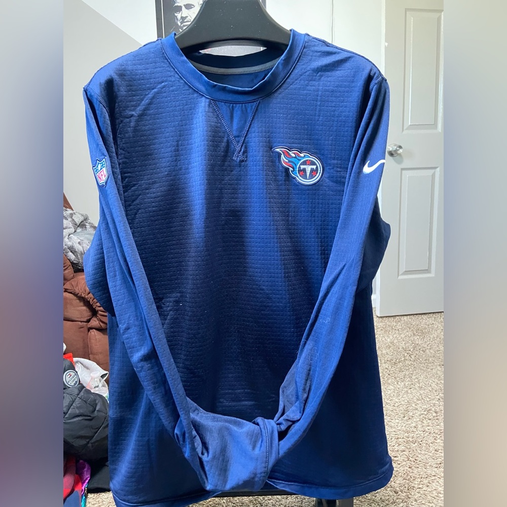 Titan Nike brand Sweatshirt